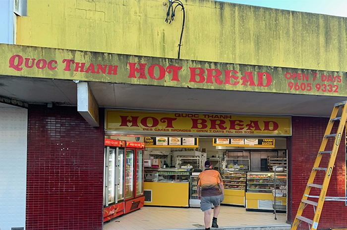 Quoc-Thanh-Hot-Bread-Shop