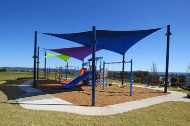 Abington Reserve's playground and cycleway