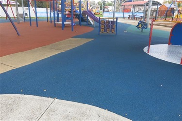 Playgrounds in Koshigaya park are softfall areas