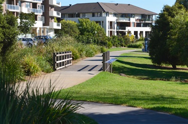 The cycleway criss-crosses the park, taking you from playgrounds to bushland