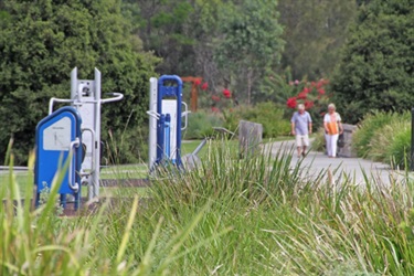 There's a cycleway and outdoor gym equipment