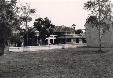 The Good Intent Hotel taken from across Queen street by Rod Fowler c.1975-1982