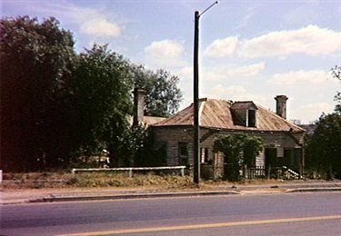 Miss Raymond's Cottage sadly fallen into disrepair in 1981 this photo was taken by Verlie Fowler shortly before its demolition.