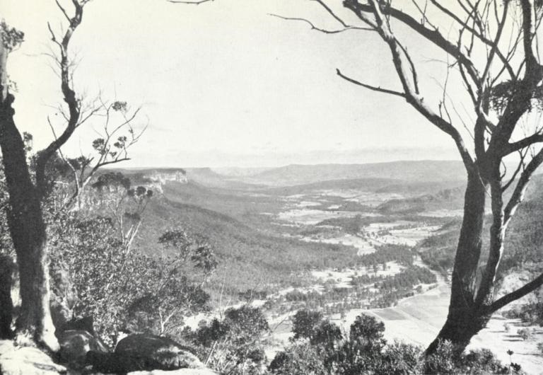 Black and White photo of Burragorang Valley in the early days