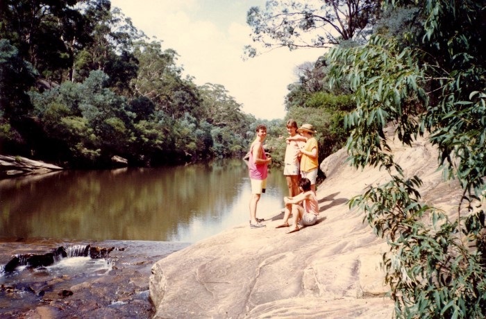 locals at Ingleburn Weir 