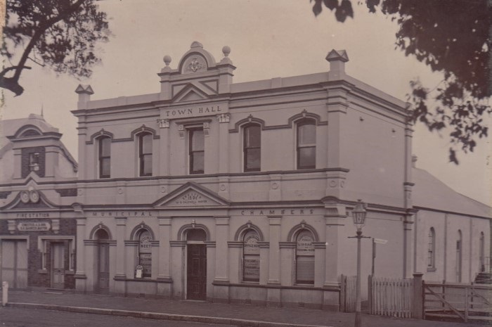 Historical photograph of the Campbelltown Town Hall in its early days