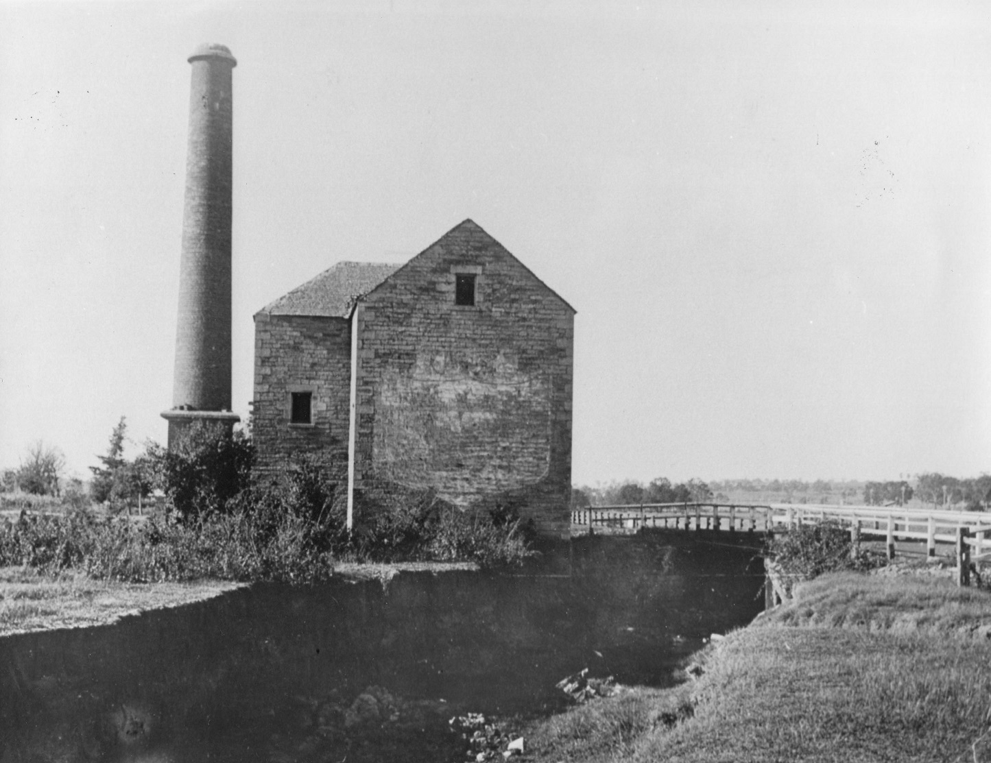 Old photograph of Keighrand Mill
